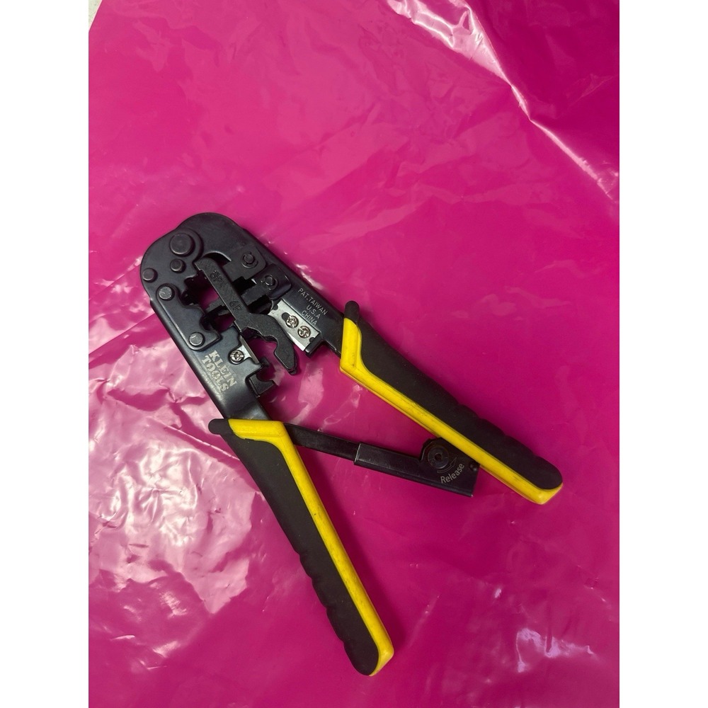 Klein Tools VDV226-011 Ratcheting Modular Crimper Stripper Cutter RJ45 RJ11 RJ12 - Picture 4 of 5